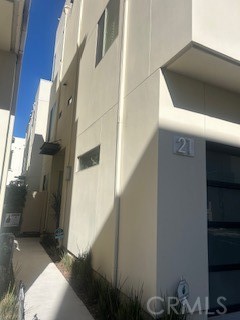 21 Ebb Tide Circle Newport Beach, CA 92663 - Photo 4 of 24 a bathroom with a sink and mirror