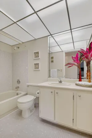 $125,000 | 15496 Lakes Of Delray Boulevard, Unit 206, Delray Beach, FL 33484