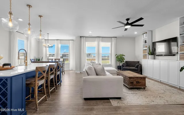 $574,900 | 107 Farmridge Way, Moyock, NC 27958