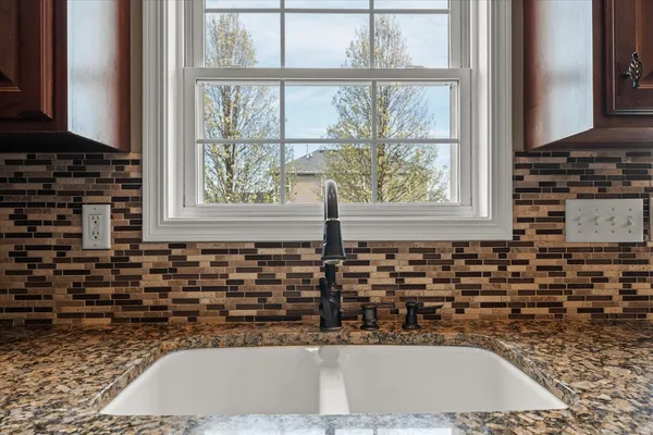 $535,000 | 1108 East White Oak Road, Mahomet, IL 61853