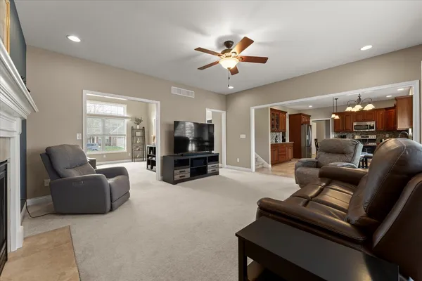 $535,000 | 1108 East White Oak Road, Mahomet, IL 61853