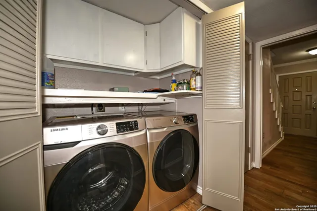 $1,700 | 10819 Crown Vw Drive, San Antonio, TX 78239