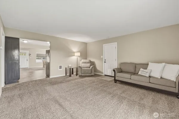 $409,000 | 3805 Pacific Way, Longview, WA 98632