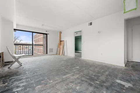 $599,000 | 280 Harvard Street, Unit 4D, Cambridge, MA 02139