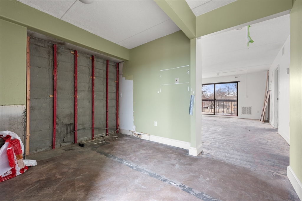 280 Harvard Street, Unit 4D Cambridge, MA 02139 - Photo 9 of 19