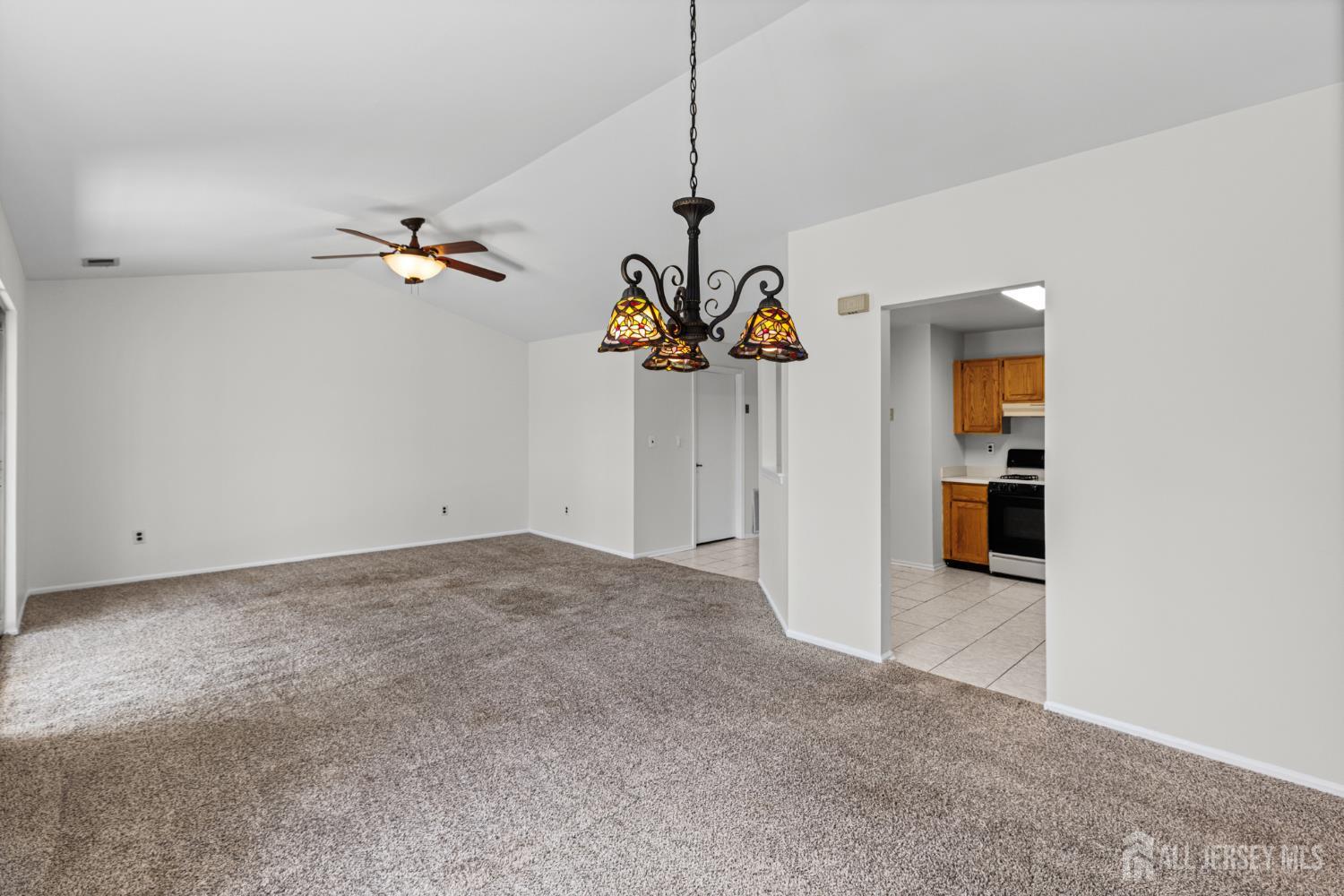 341 Silvia Street Ewing, NJ 08628 - Photo 13 of 28