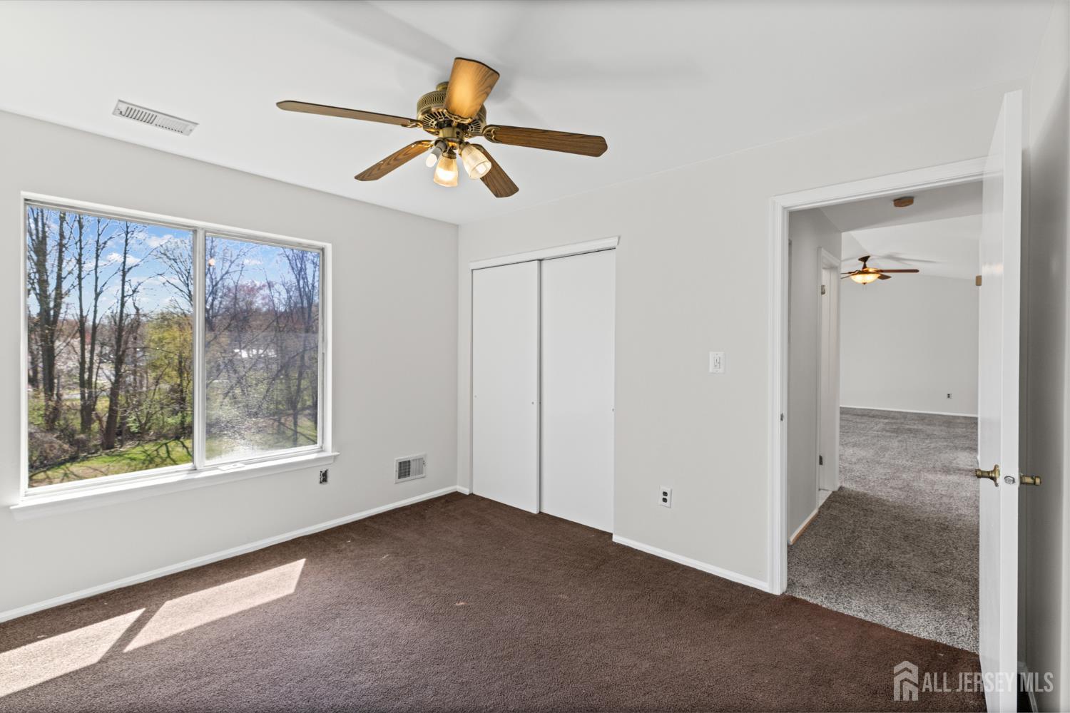 341 Silvia Street Ewing, NJ 08628 - Photo 17 of 28