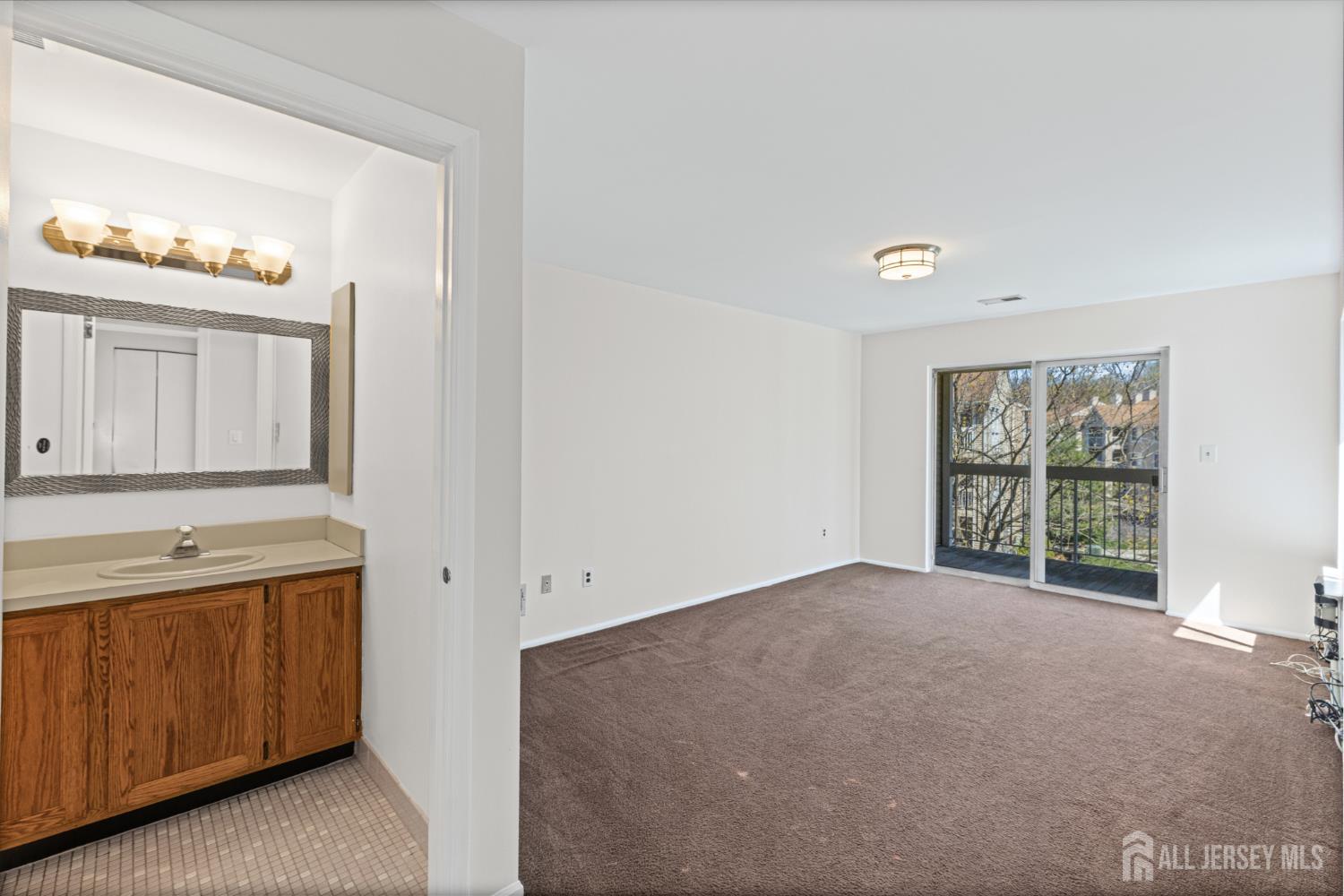 341 Silvia Street Ewing, NJ 08628 - Photo 19 of 28