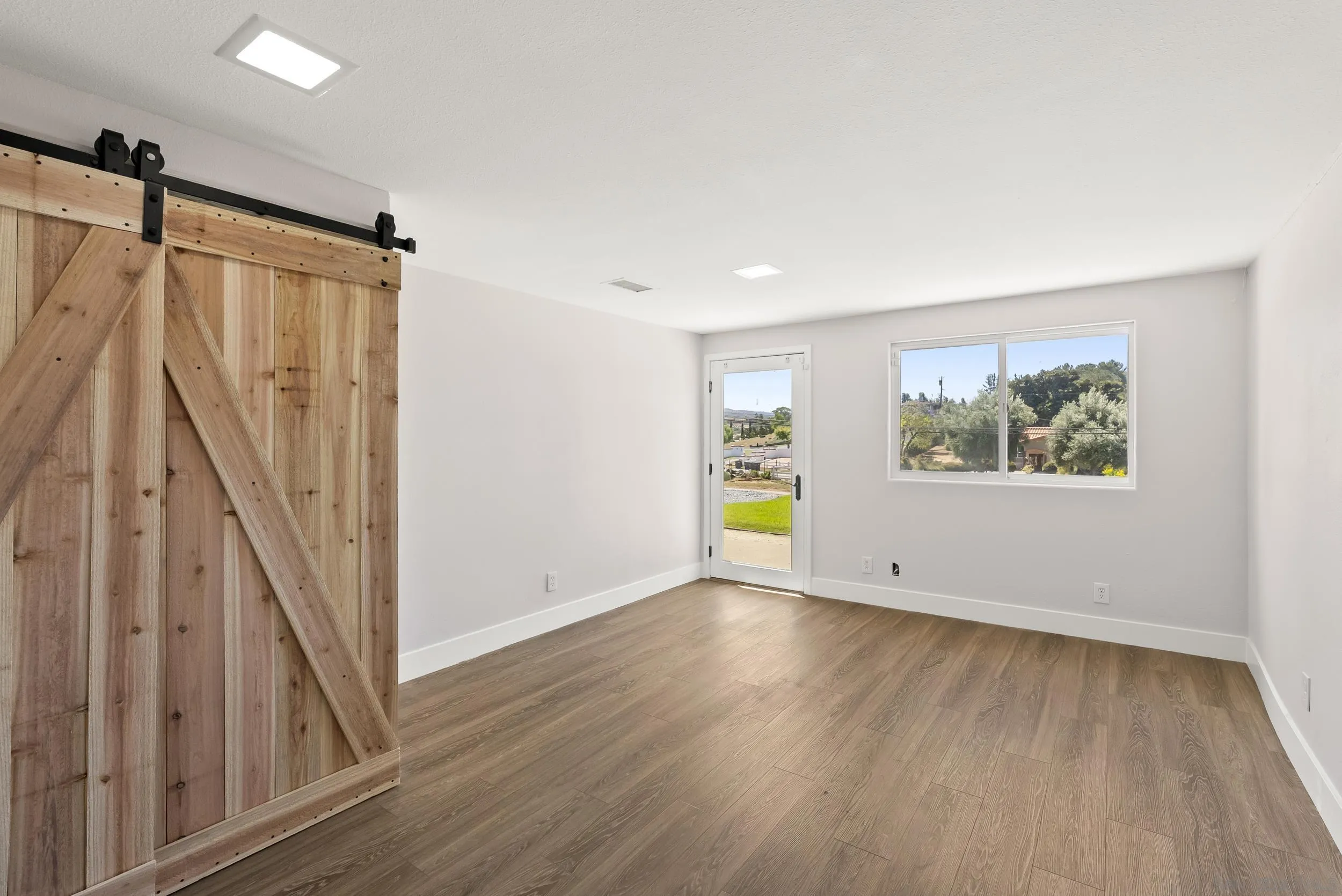 2420 Dehesa Road El Cajon, CA 92019 - Photo 14 of 66