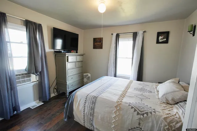 $259,500 | 620 North 6th Street, Douglas, WY 82633