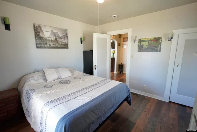 $259,500 | 620 North 6th Street, Douglas, WY 82633