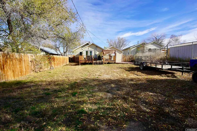 $259,500 | 620 North 6th Street, Douglas, WY 82633