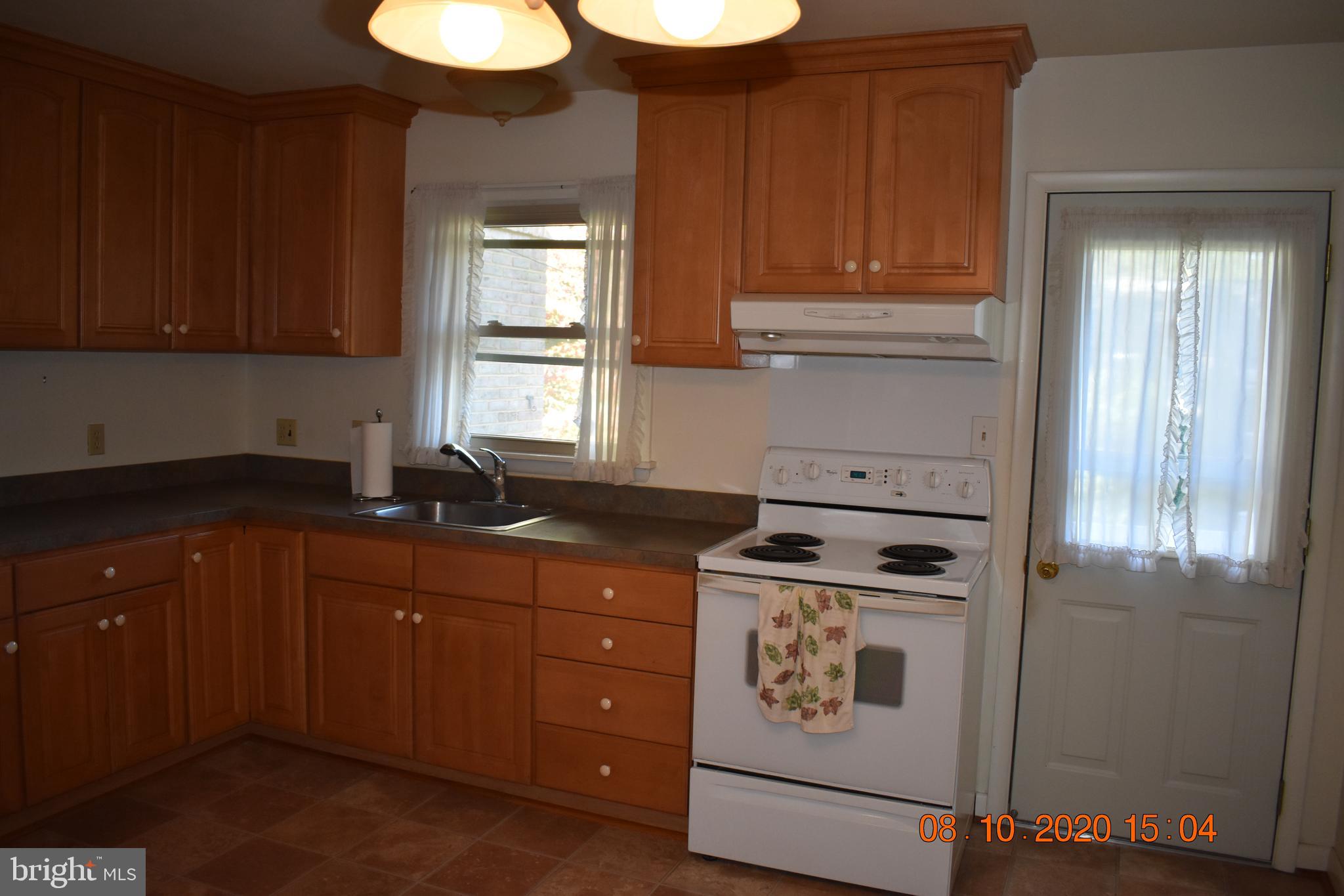 1213 Marsh Road Wilmington, DE 19803 - Photo 8 of 35