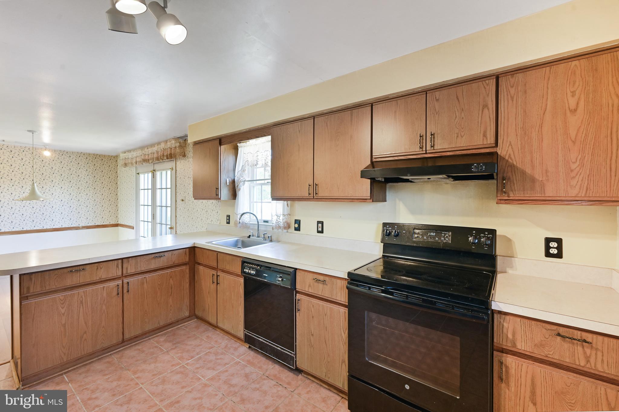 30012 Deal Island Road Princess Anne, MD 21853 - Photo 5 of 20