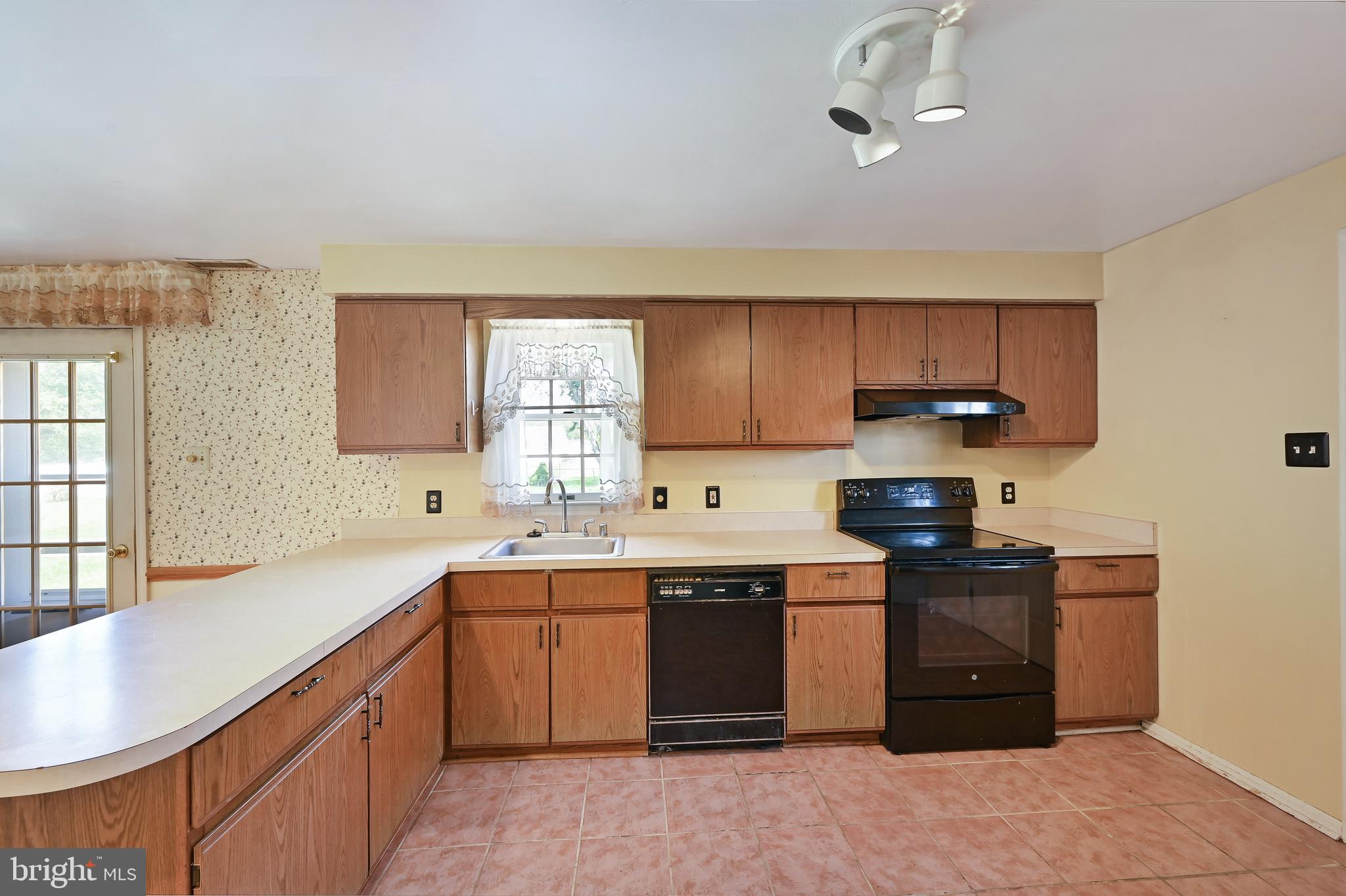 30012 Deal Island Road Princess Anne, MD 21853 - Photo 6 of 20