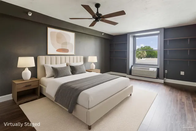 $144,900 | 224 East Garden Street, Unit 353, Pensacola, FL 32502