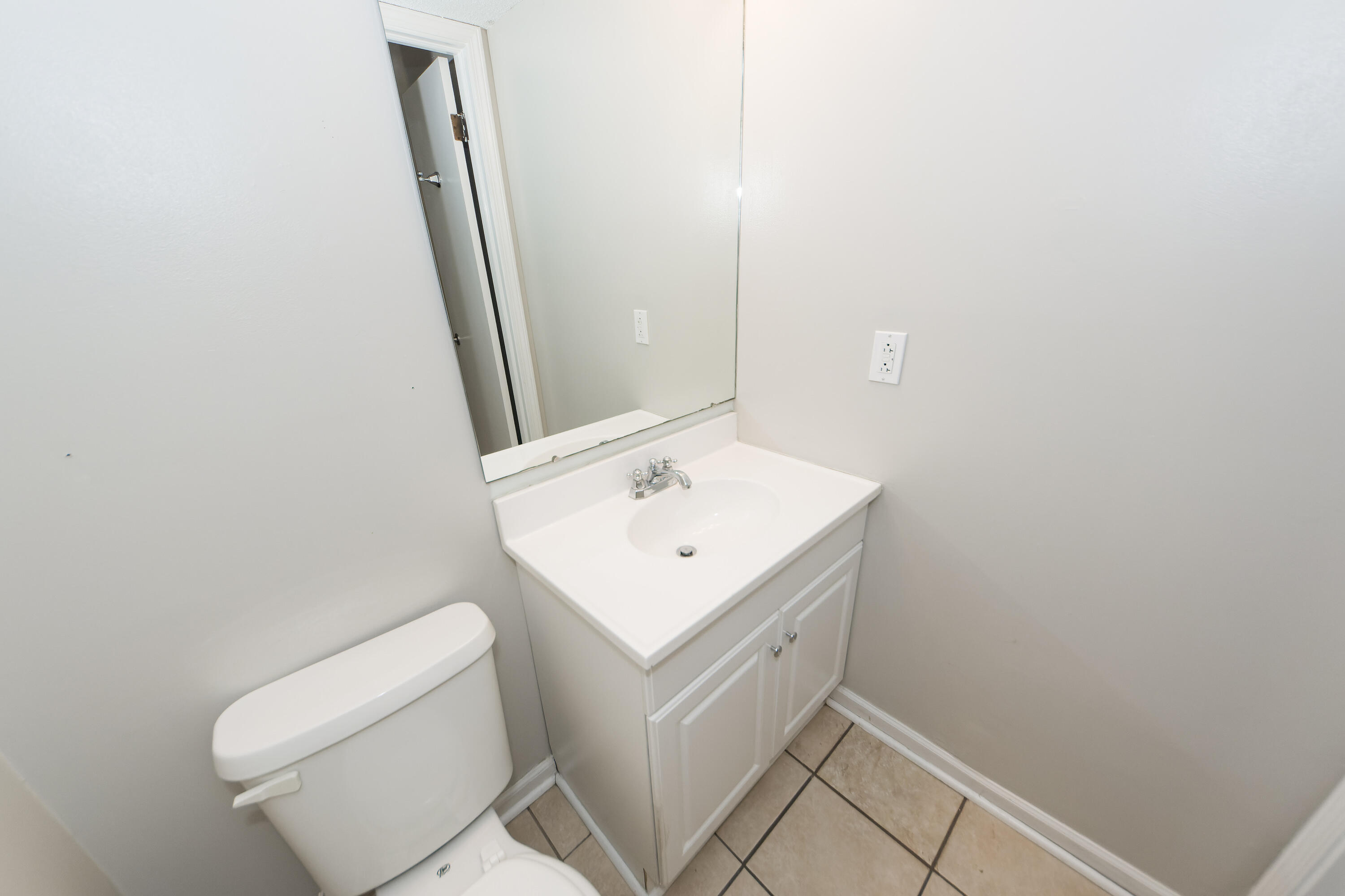 1303 Mathis Ferry Road Mount Pleasant, SC 29464 - Photo 13 of 25 13