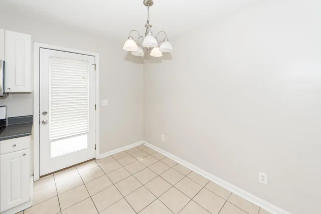 $2,050 | 1303 Mathis Ferry Road, Mount Pleasant, SC 29464