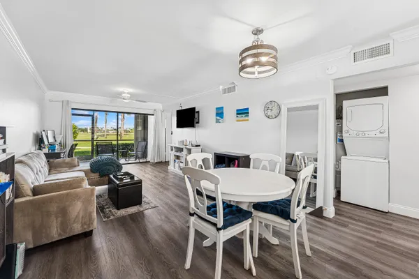 $379,000 | 13369 Touchstone Place, Unit 102, Palm Beach Gardens, FL 33418