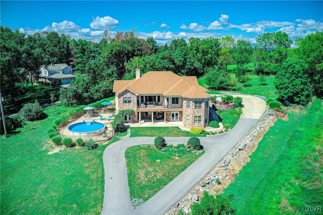 4507 Scheidys Road Whitehall, PA 18052 - Photo 4 of 43 Gallery Image 4