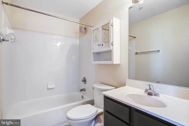 $275,000 | 17701 Kilmarnock Terrace, Unit 1K, Germantown, MD 20874