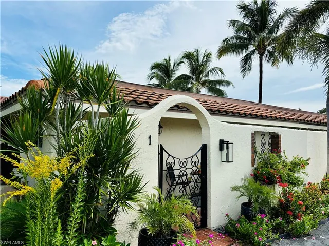 $629,000 | 1455 Curlew Avenue, Unit 1, Naples, FL 34102