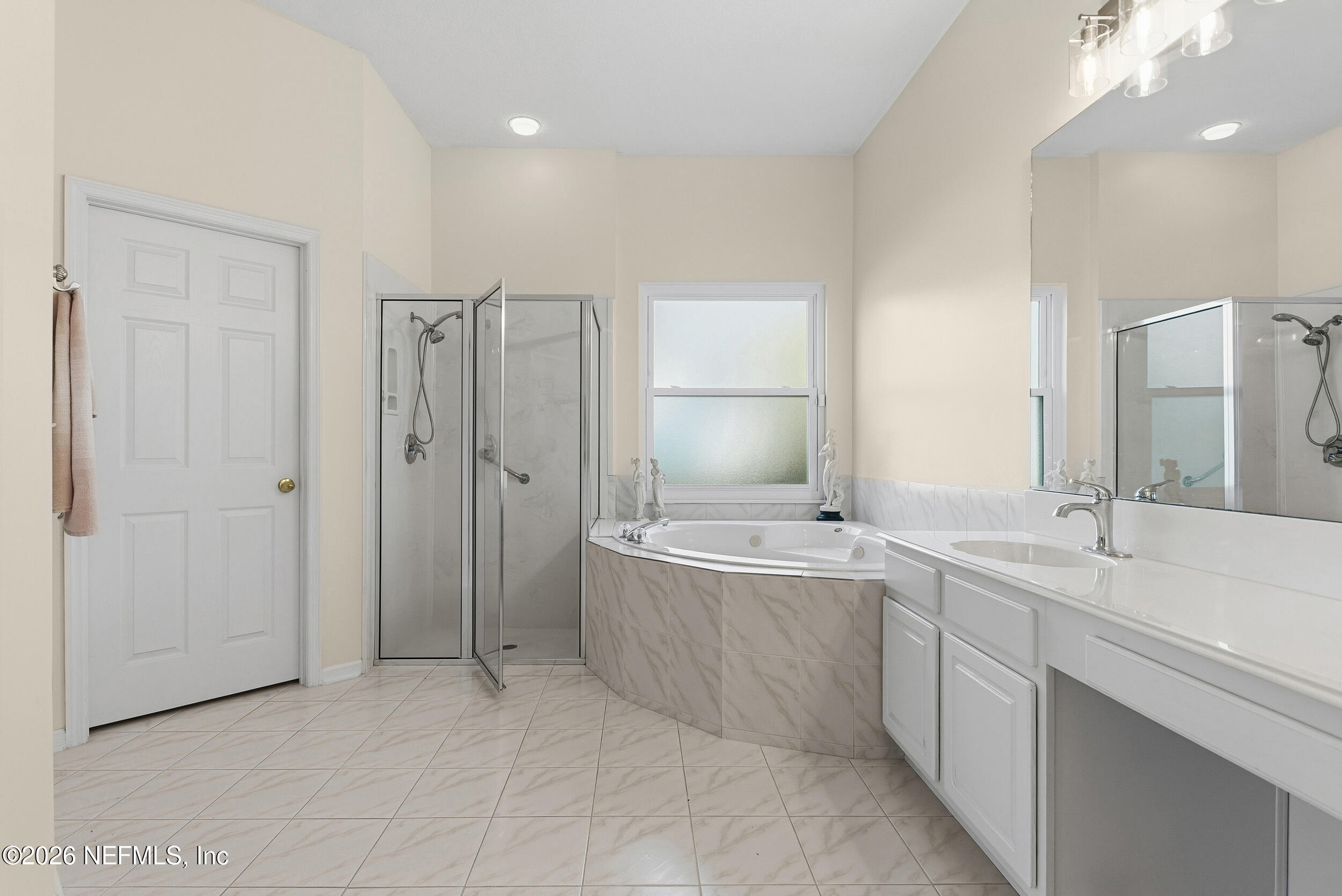 1768 Eagle Watch Drive Fleming Island, FL 32003 - Photo 22 of 43 Large Bath area