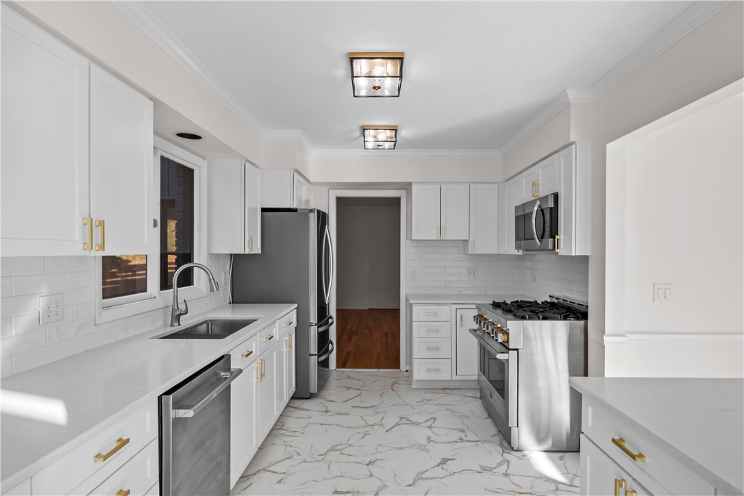 333 Woodland Way Clemson, SC 29631 - Photo 13 of 50