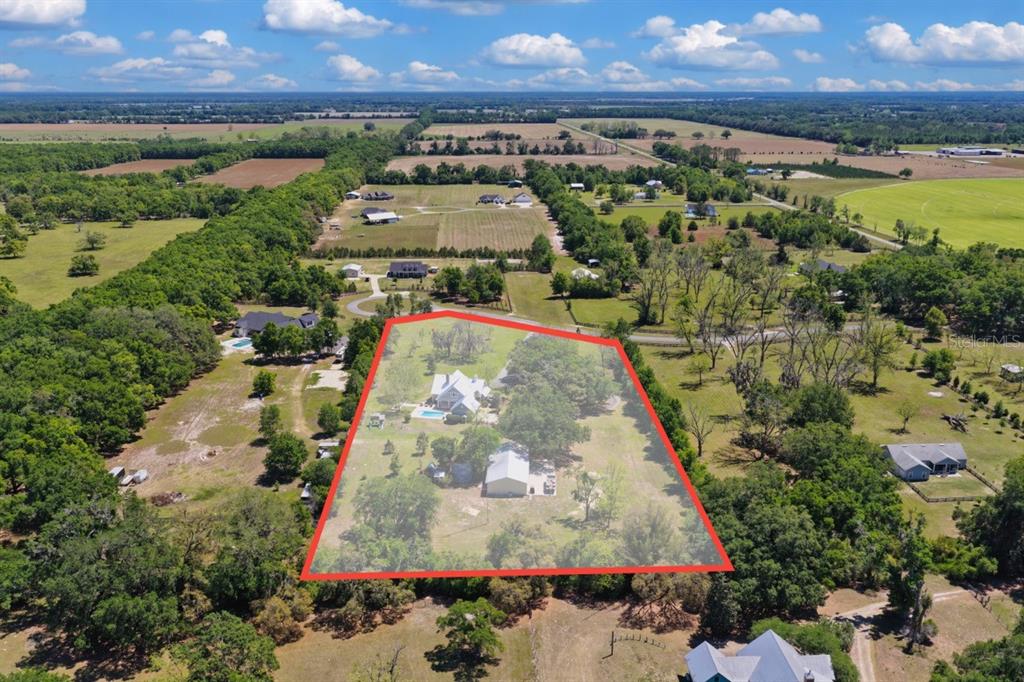 4821 Southwest 53rd Terrace Bell, FL 32619 - Photo 13 of 97