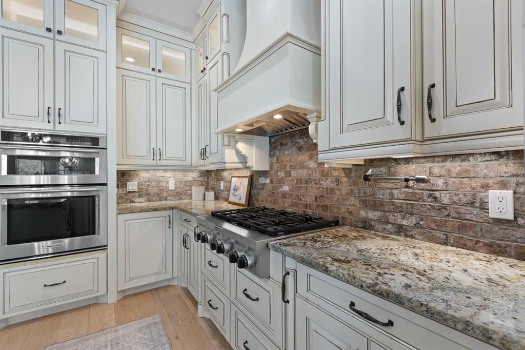 4821 Southwest 53rd Terrace Bell, FL 32619 - Photo 16 of 97