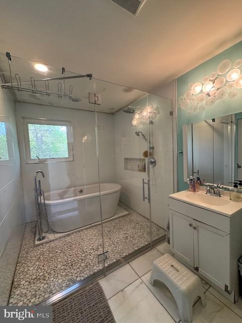 6 Branchwood Court Baltimore, MD 21208 - Photo 24 of 29 a bathroom with a sink a toilet and mirror