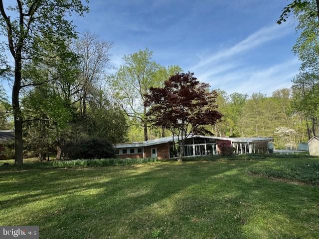 6 Branchwood Court Baltimore, MD 21208 - Photo 29 of 29 a view of a house with a big yard