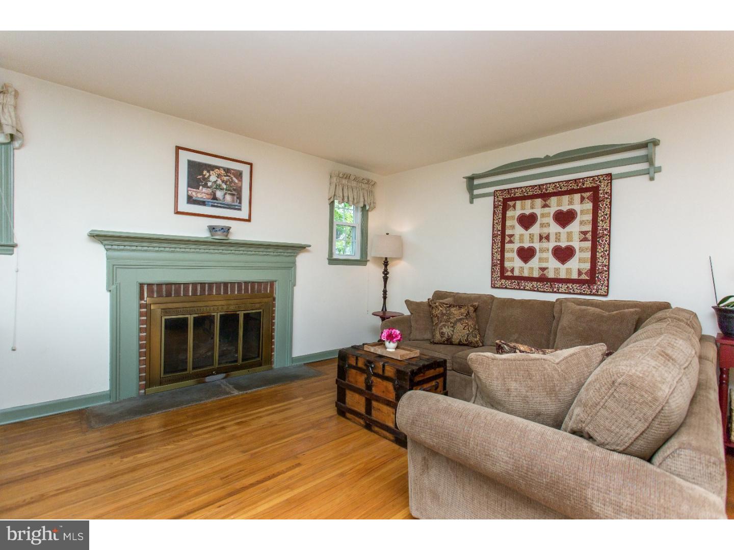 2608 Springfield Road Broomall, PA 19008 - Photo 4 of 24 Family Room