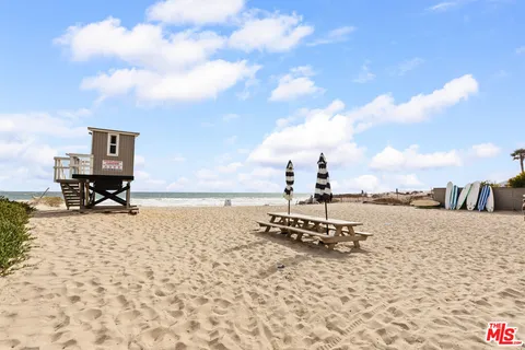 $2,988,000 | 6005 Paseo Cyn Drive, Malibu, CA 90265