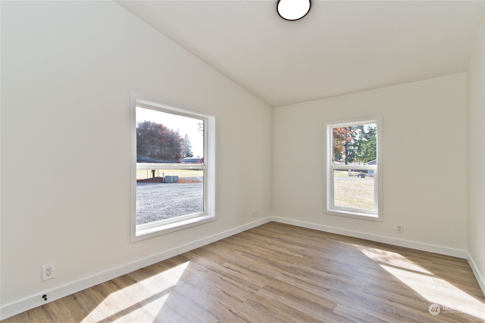 18444 Guava Street Southwest Rochester, WA 98579 - Photo 16 of 35