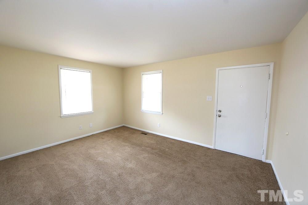 825 Peyton Street Raleigh, NC 27610 - Photo 4 of 12 Gallery Image 4