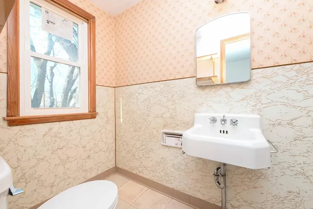 $239,000 | 230 Main Street, Green Isle, MN 55338