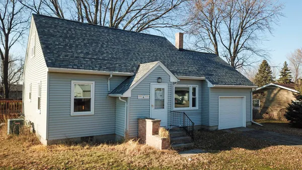 $239,000 | 230 Main Street, Green Isle, MN 55338