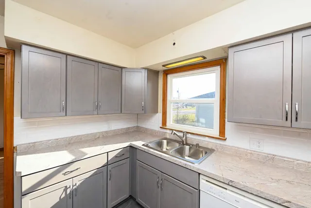 $239,000 | 230 Main Street, Green Isle, MN 55338