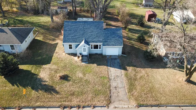 $239,000 | 230 Main Street, Green Isle, MN 55338