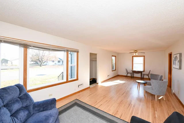 $239,000 | 230 Main Street, Green Isle, MN 55338