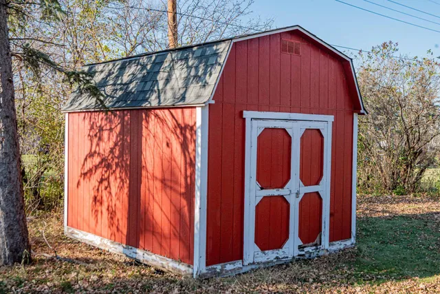 $239,000 | 230 Main Street, Green Isle, MN 55338