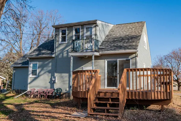 $239,000 | 230 Main Street, Green Isle, MN 55338
