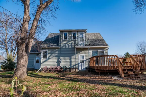 $239,000 | 230 Main Street, Green Isle, MN 55338