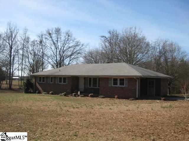 728 Bill Kay Road Belton, SC 29627 - Photo 1 of 1
