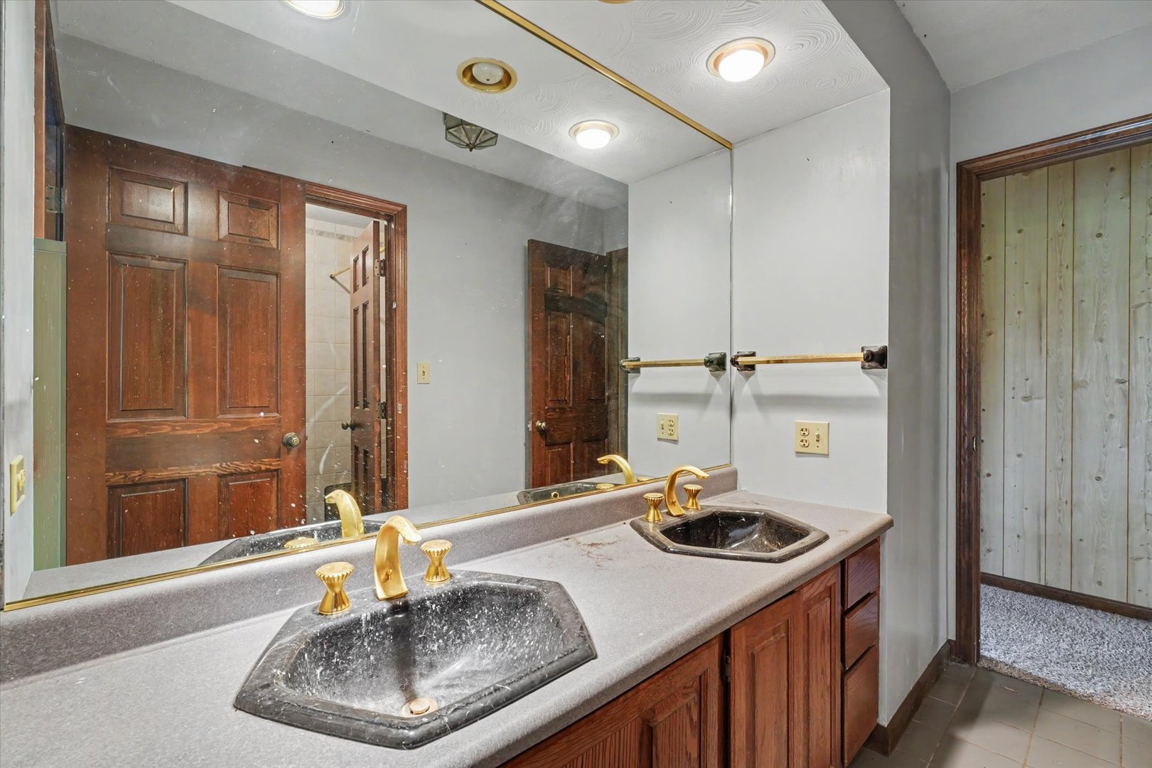 153 Lake Road Seymour, IL 61875 - Photo 23 of 37
