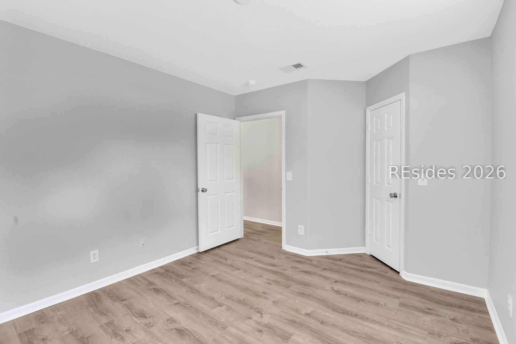 897 Fording Island Road, Unit 213 Bluffton, SC 29910 - Photo 17 of 32 Bedroom 2