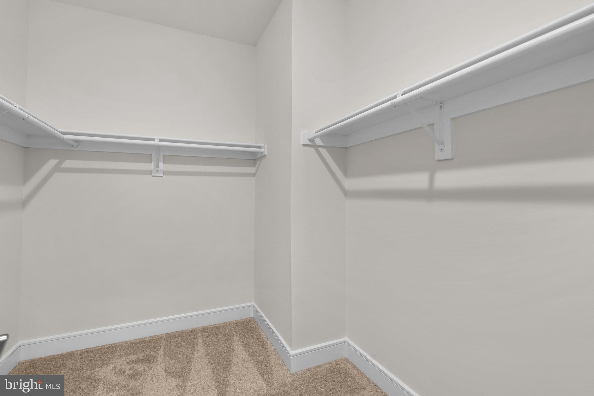 43425 Farringdon Square Ashburn, VA 20148 - Photo 17 of 35