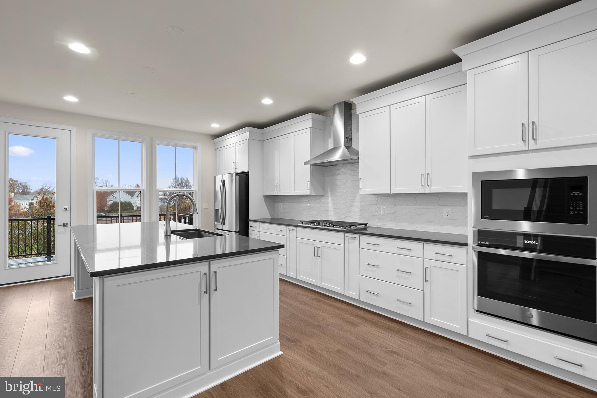 43425 Farringdon Square Ashburn, VA 20148 - Photo 7 of 35