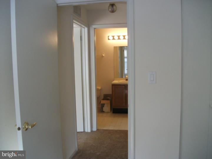 904 B Wharton Road Mount Laurel, NJ 08054 - Photo 12 of 21 Bedroom - Main